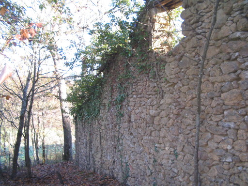 Wer macht heute noch so schöne Natursteinmauern? Wer macht heute noch so schöne Natursteinmauern?