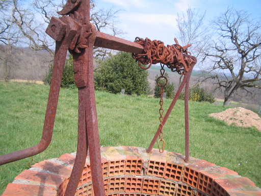 Ziehbrunnen La Oueyte, Detail