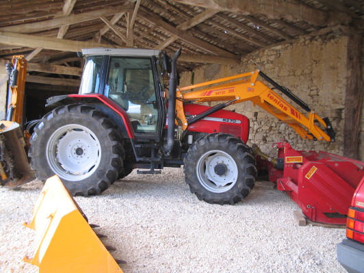 Massey-Ferguson 6270
