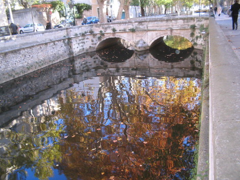 Nîmes, Jardins de la Fontaine Nîmes, Jardins de la Fontaine
