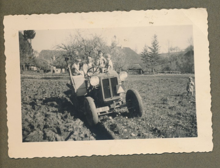 Kariertes_Album_Traktor